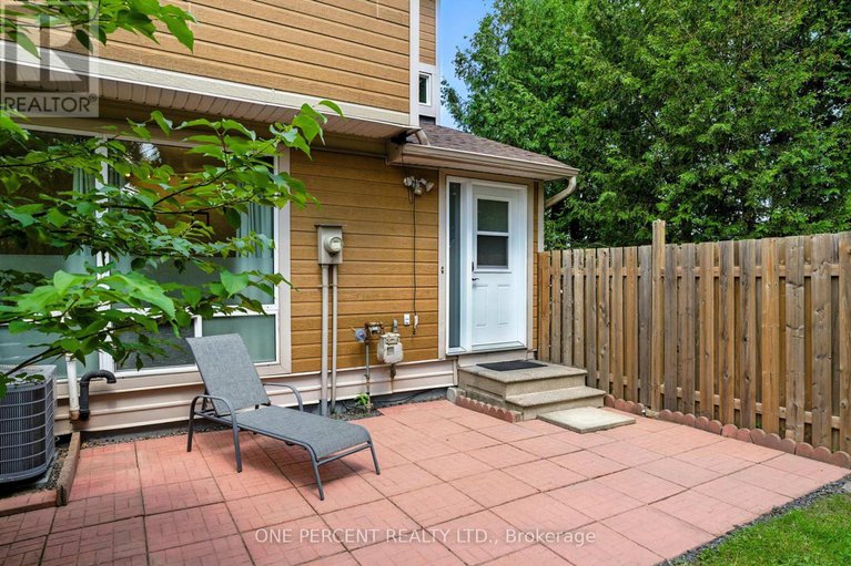28640554/71-4640-cosmic-place-e/pineview/ottawa/ontario/K1B4R8_35