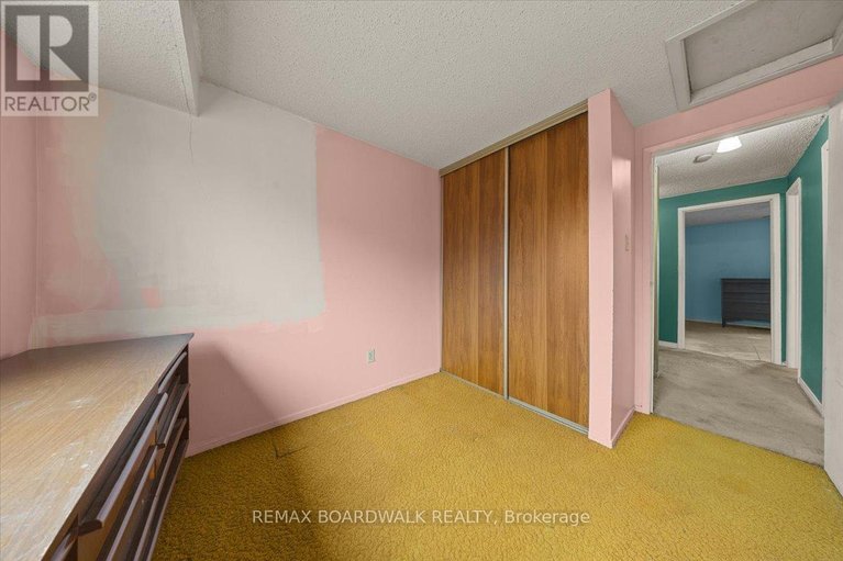 29597004/1456-murdock-gate/cyrville/ottawa/ontario/K1J8R5_22