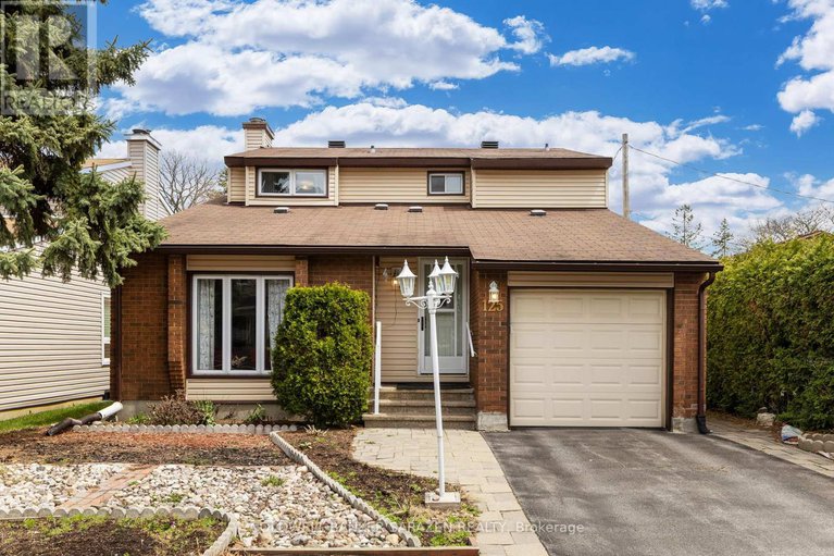 28253563/125-lanark-avenue/westboro-north/ottawa/ontario/K1Z8P6_1