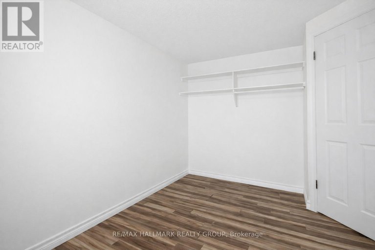 29293423/7-86-esterlawn-private/mckellar-heightsglabar-park/ottawa/ontario/K2A4C1_38