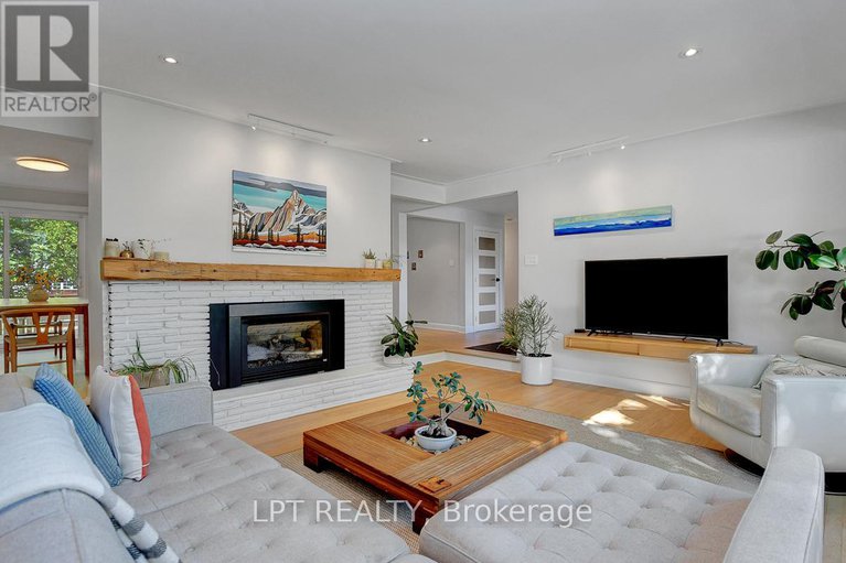 28941530/353-mountbatten-avenue/alta-vistafaircrest-heights/ottawa/ontario/K1H5W2_10