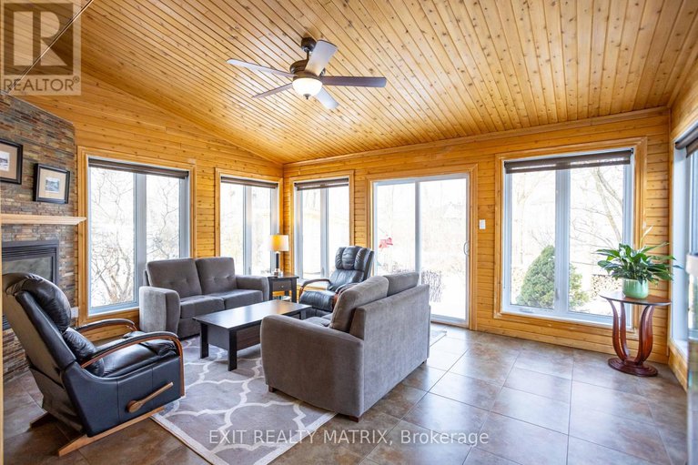 28366381/98-menard-street/embrun/russell/ontario/K0A1W1_12