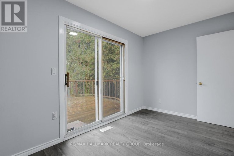 29528376/71-morton-drive/glencairnhazeldean/ottawa/ontario/K2L1W9_25