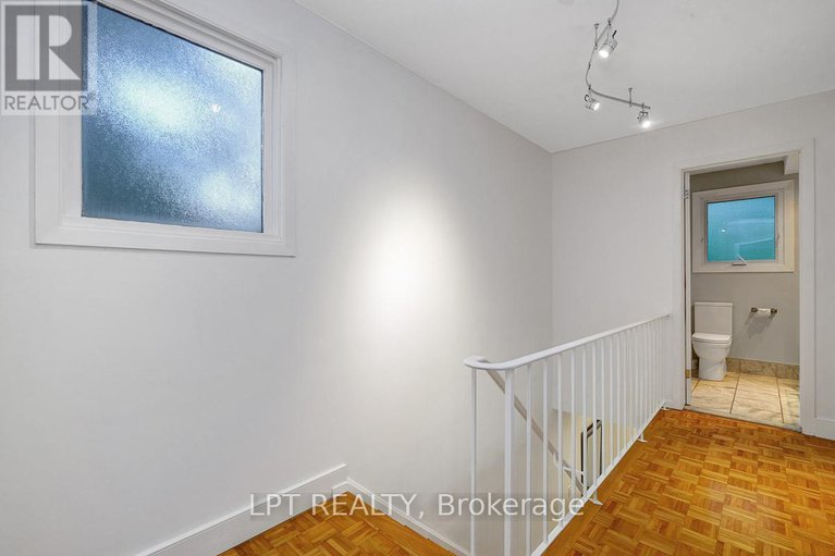 28412774/236-3310-southgate-road/south-keys/ottawa/ontario/K1V8X4_20