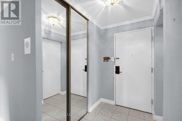 29039346/912-1485-baseline-road/copeland-park/ottawa/ontario/K2C3L8_4