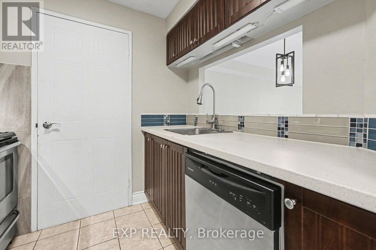 29583990/404-80-sandcastle-drive/leslie-park/ottawa/ontario/K2H9E7_9