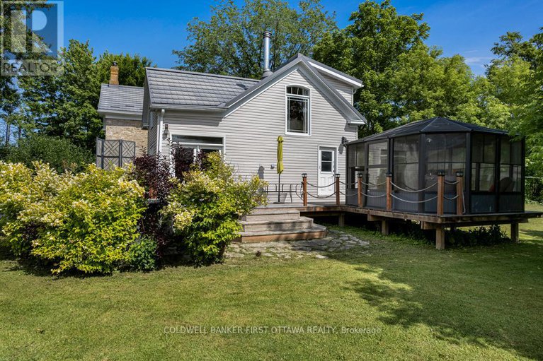 28148483/28-south-street/drummondnorth-elmsley-north-elmsley-twp/drummondnorth-elmsley/ontario/K7H2G1_36