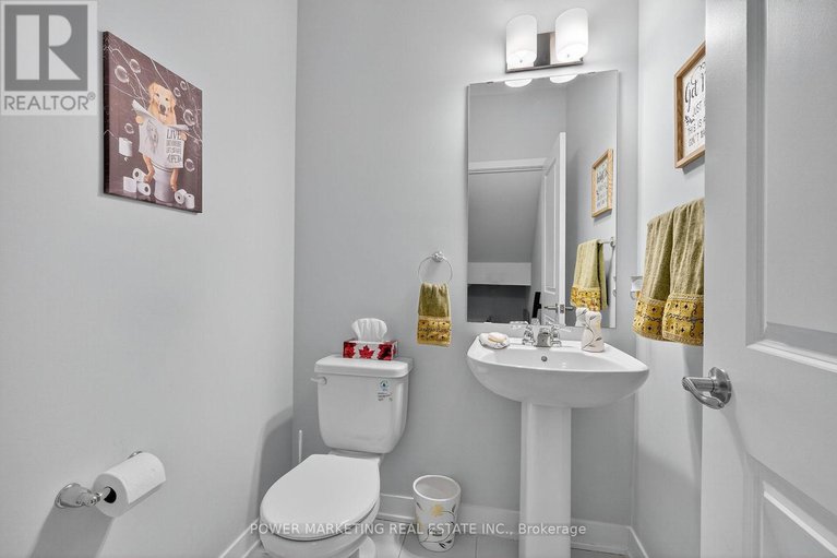 29249715/715-hydrus-private/half-moon-bay/ottawa/ontario/K2J7B2_33