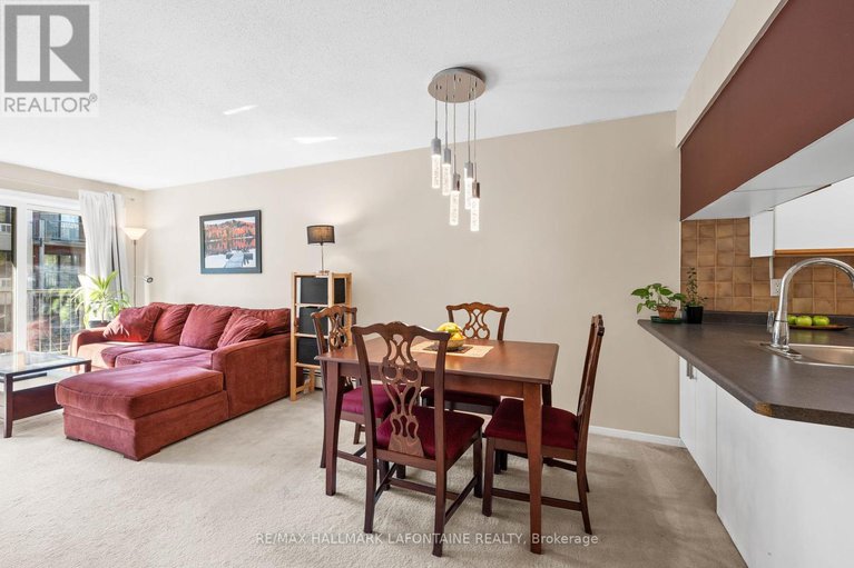 28881417/12-crispin-private/manor-park/ottawa/ontario/K1K2T8_7
