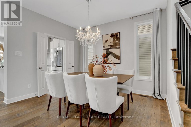 29433481/749-brian-good-avenue/riverside-southgloucester-glen/ottawa/ontario/K4M0E3_10