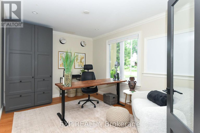 28597988/1866-beattie-avenue/playfair-park/ottawa/ontario/K1H5R8_9
