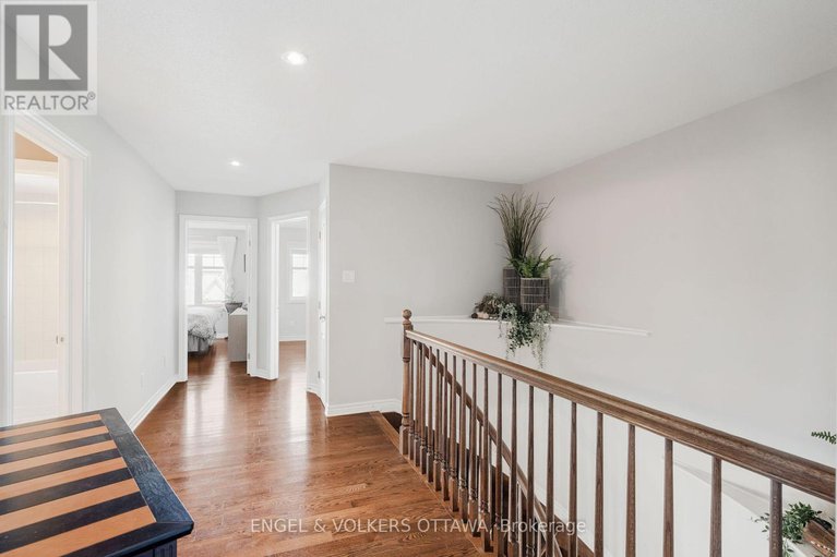 28619242/641-willowmere-way/blossom-parkkemp-parkfindlay-creek/ottawa/ontario/K1T0K1_16