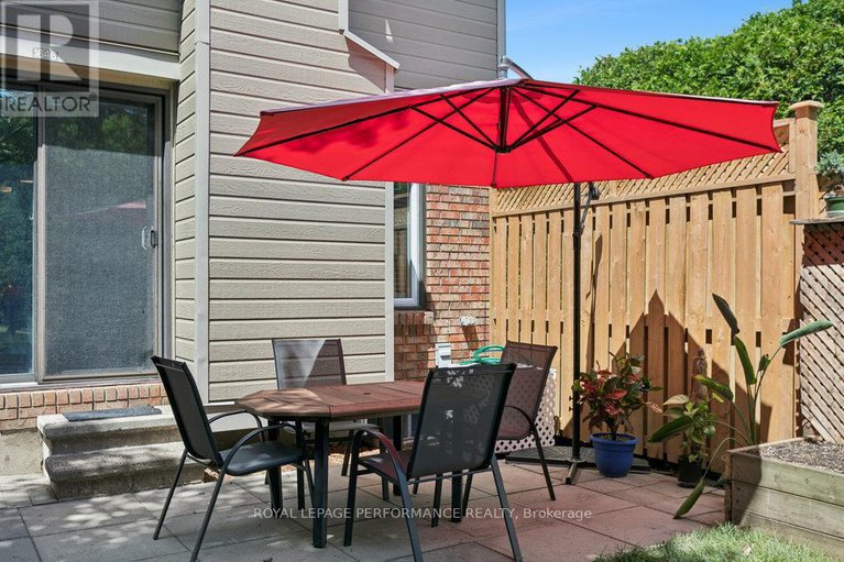 28575649/75-1646-du-sommet-place/chateauneuf/ottawa/ontario/K1C4Y9_45