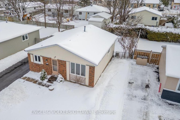 29229487/17-ballantrae-way/glencairnhazeldean/ottawa/ontario/K2L1N3_38