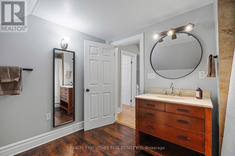 29293048/487-clarence-street/winchester/north-dundas/ontario/K0C2K0_24