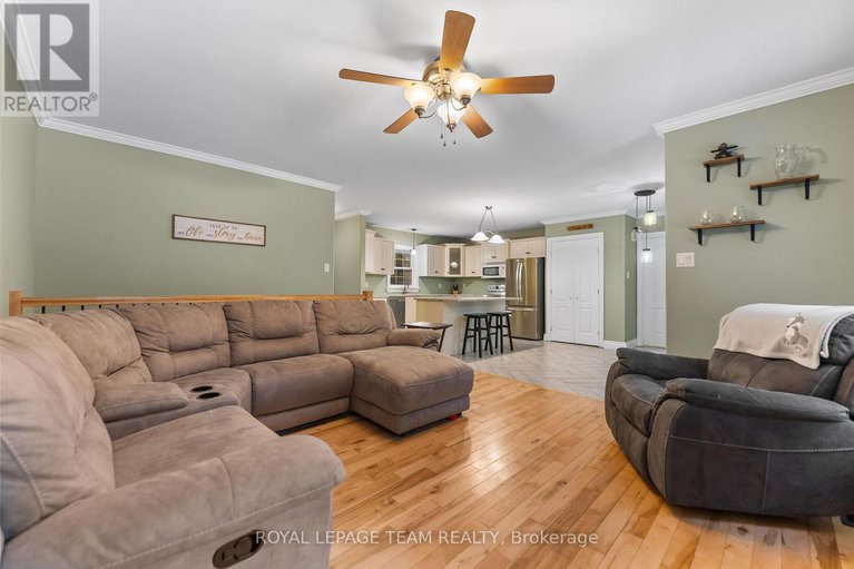 28166780/559-mclachlan-road/mcnabbraeside-twps/mcnabbraeside/ontario/K0A3L0_13