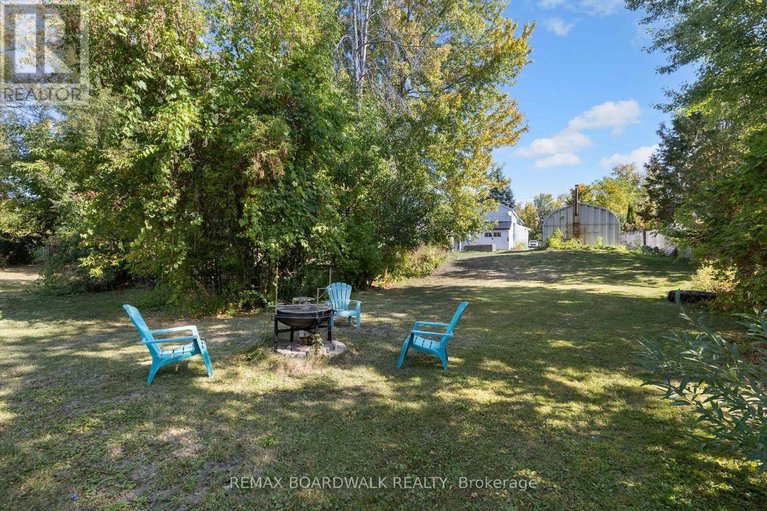 29210498/290-water-street/almonte/mississippi-mills/ontario/K0A1A0_38