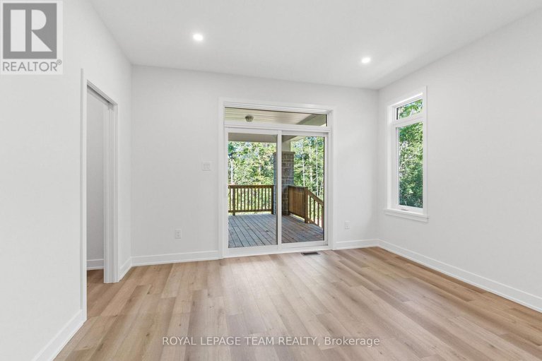 29029577/80-hogan-drive/mcnabbraeside-twps/mcnabbraeside/ontario/K7S0H8_19