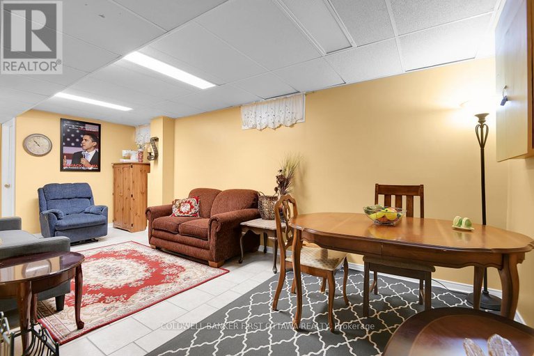 28733252/23-manju-street/hunt-club-park/ottawa/ontario/K1G4T9_26