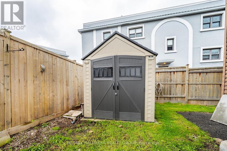28919153/412-montreal-road/vanier/ottawa/ontario/K1K0V4_24