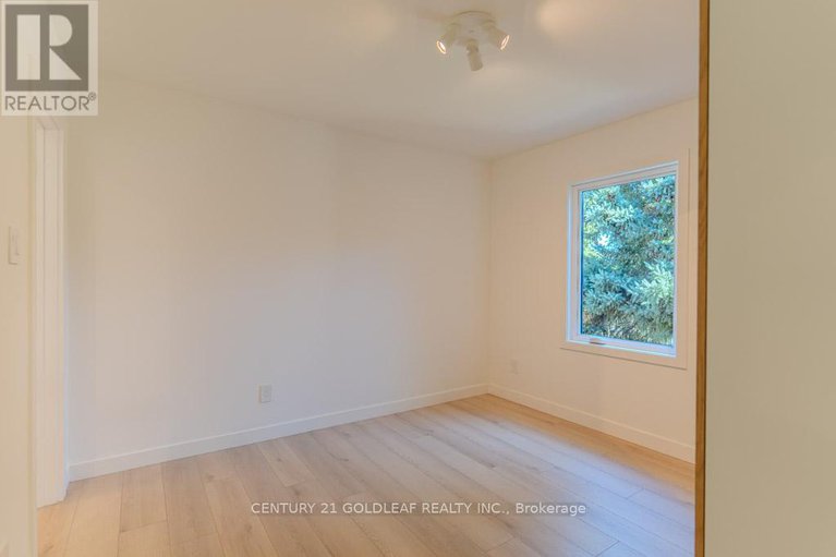 28809990/29-crownhill-street/beacon-hill-south/ottawa/ontario/K1J7K3_22