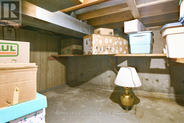 28874659/124-post-road/glencairnhazeldean/ottawa/ontario/K2L1L2_41