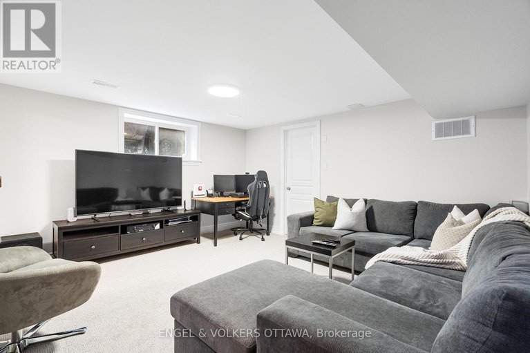 29414753/2707-marie-street/britannia/ottawa/ontario/K2B7E3_21