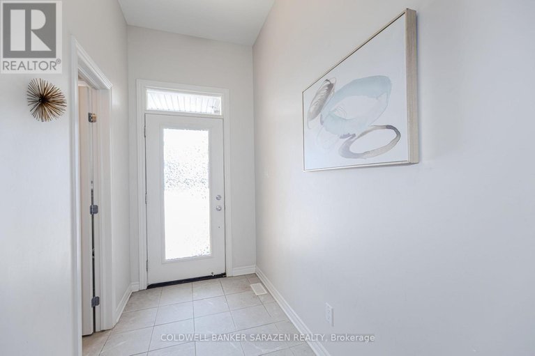 29377334/547-jackdaw-avenue/half-moon-bay/ottawa/ontario/K2J6M6_6