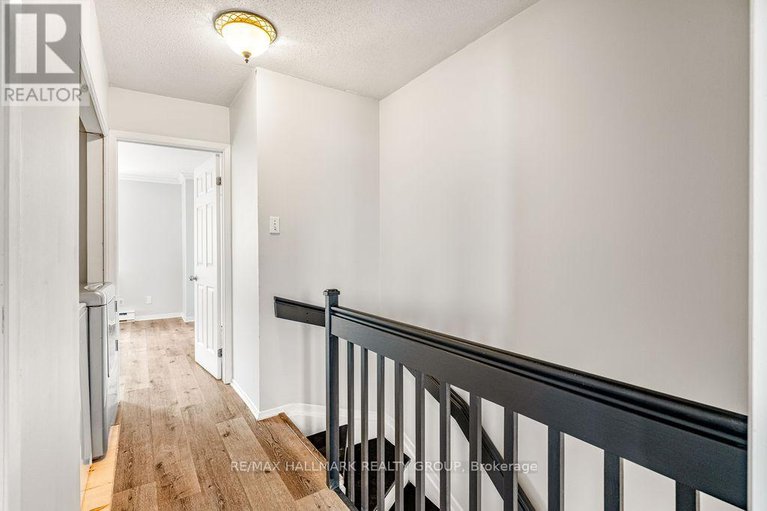 28556147/4-1-timberview-way/westcliffe-estates/ottawa/ontario/K2H9M7_28