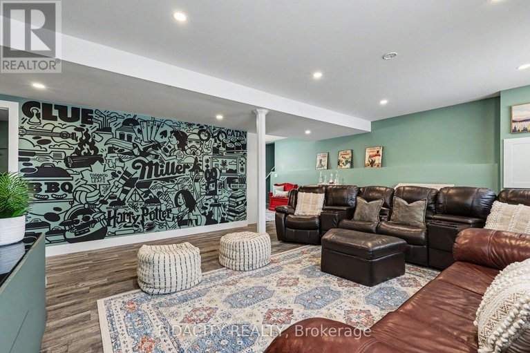 29603147/266-clifford-campbell-street/fitzroy/ottawa/ontario/K0A1X0_21