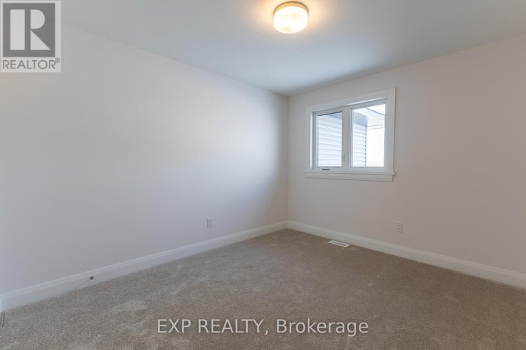 28403102/167-craig-duncan-terrace/stittsville-south/ottawa/ontario/K2S3C6_23