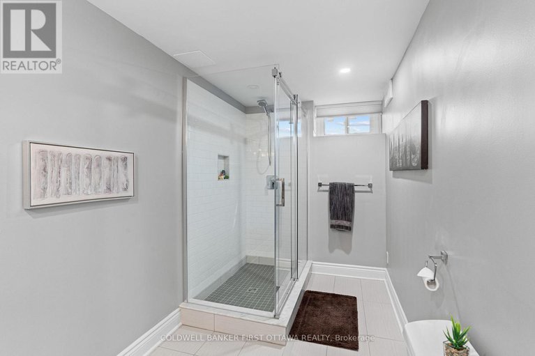 28399628/1379-potter-drive/manotick-village-manotick-estates/ottawa/ontario/K4M1C3_35