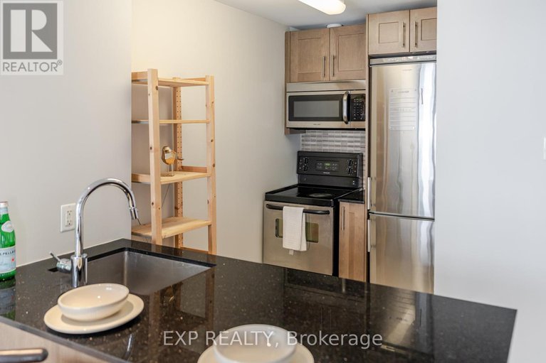 28786083/2308-242-rideau-street/sandy-hill/ottawa/ontario/K1N0B7_15