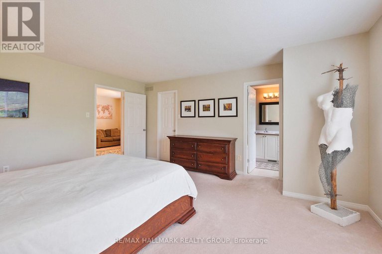 28595258/15-mcpeake-place/morgans-grantsouth-march/ottawa/ontario/K2K3K4_41