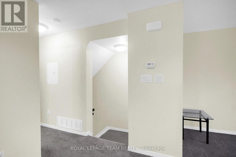 29574552/41-204-shanly-private/stonebridge/ottawa/ontario/K2J5X6_12