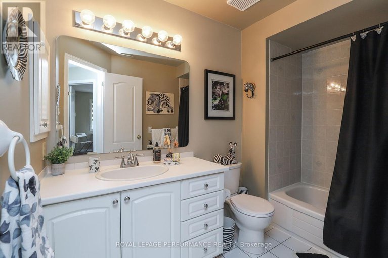 28687731/104-stonebriar-drive/centrepointe/ottawa/ontario/K2G5Y1_22