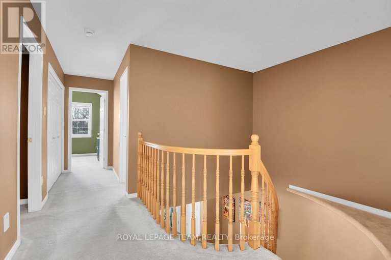 29425874/162-redcliff-avenue/longfields/ottawa/ontario/K2J5J7_19