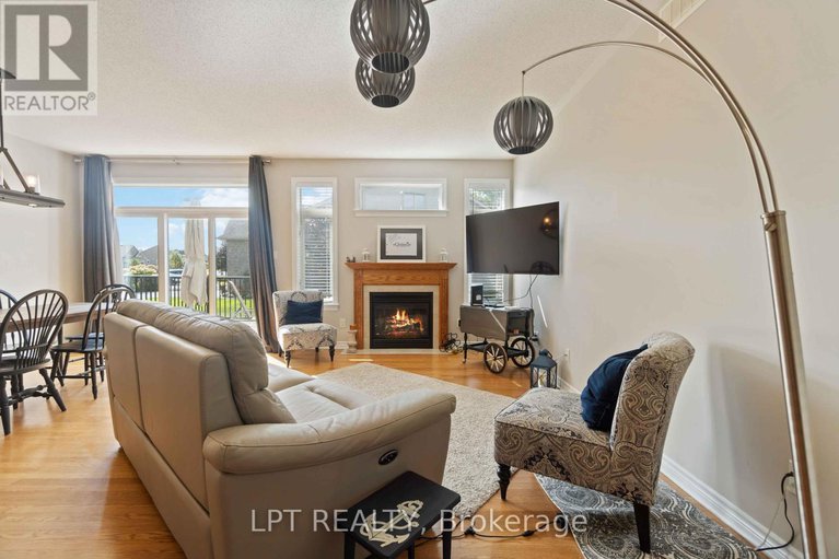 28825219/100-blackhorse-drive/north-grenville-twp-kemptville-south/north-grenville/ontario/K0G1J0_11