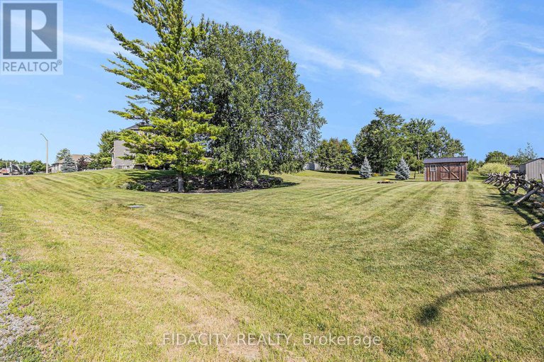 28649706/72-white-tail-drive/mississippi-mills-ramsay-twp/mississippi-mills/ontario/K0A1A0_33