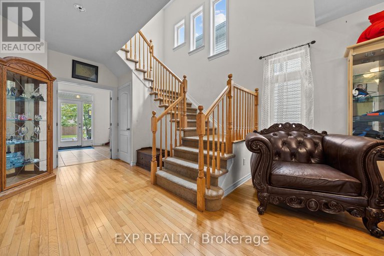 28875481/121-daglan-crescent/avalon-west/ottawa/ontario/K4A0W7_4