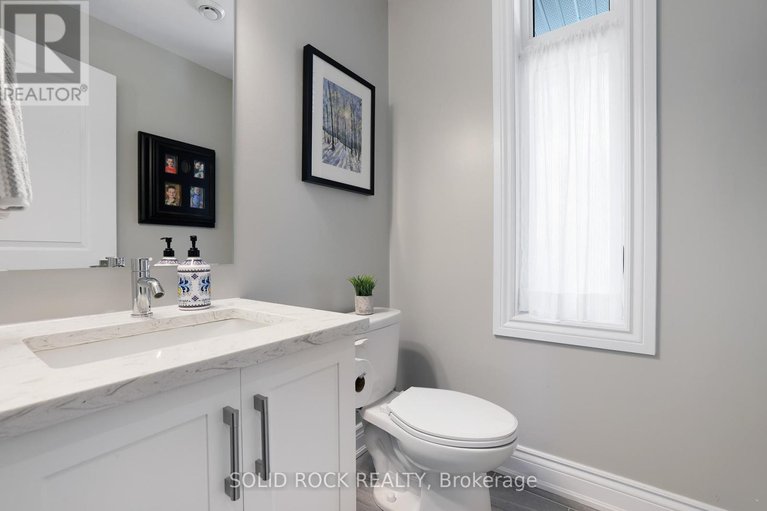28836348/706-reverie-private/stittsville-central/ottawa/ontario/K2S0T9_11