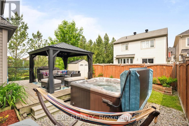 28680444/3473-river-run-avenue/half-moon-bay/ottawa/ontario/K2J0R8_29