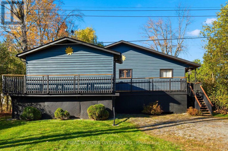 29049666/1303-hilly-lane/north-grenville-twp-kemptville-east/north-grenville/ontario/K0G1J0_8