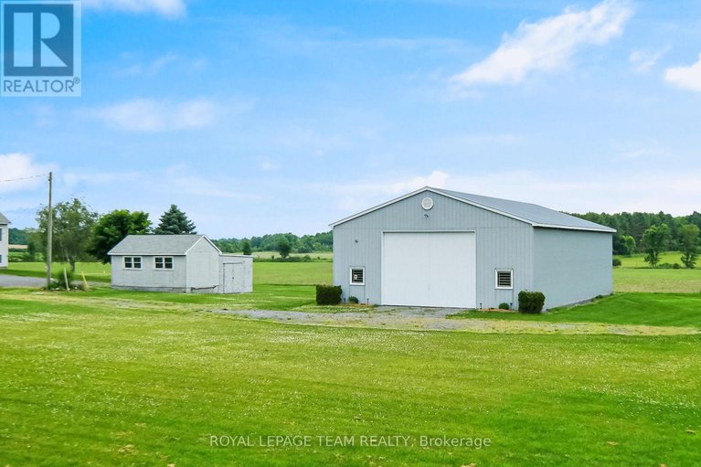 28499576/8665-russell-road/navan/ottawa/ontario/K4B0J7_39