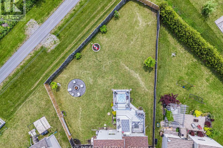 28424962/252-opale-street/clarencerockland-twp/clarence-rockland/ontario/K4K0G2_41