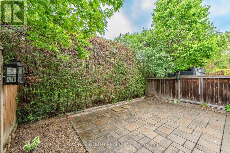 28359257/92-encore-private/city-viewskylinefisher-heightsparkwood-hills/ottawa/ontario/K2E0A2_31