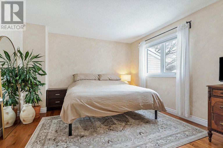 29354265/172-claiborne-way/queenswood-heights-south/ottawa/ontario/K1E3V1_21