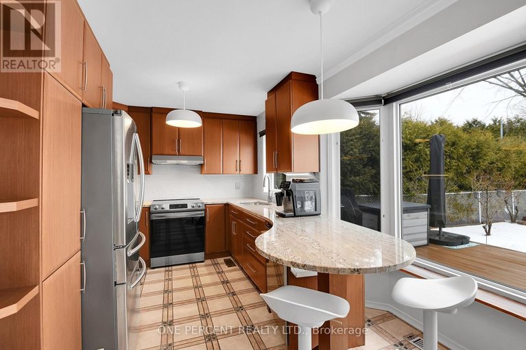 29491170/1705-belcourt-boulevard/orleanssunridge/ottawa/ontario/K1C1M3_10