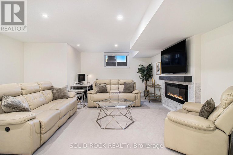 29155014/525-cope-drive/emerald-meadowstrailwest/ottawa/ontario/K2V0N9_34