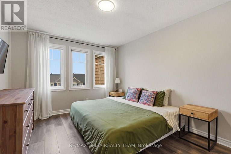 29616626/372-willow-aster-circle/avalon-west/ottawa/ontario/K4A1C8_23